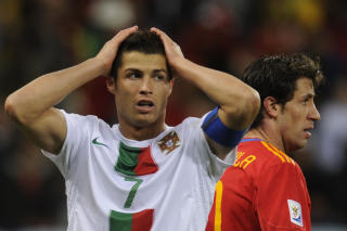 M�TER NORGE: Ronaldo og Portugal var ikke mye d�rligere enn verdensmester Spania, mener Drillo. Norge m�ter Portugal i EM-kvaliken i h�st. Foto: AFP/ LIU JIN