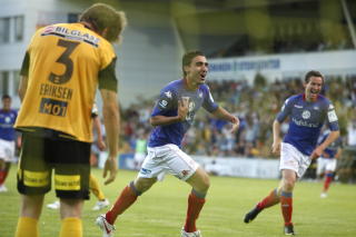KIPPE DEPPER: Med all grunn, for plutselig hadde VIF og Moa avgjort kampen. Foto: Stian Lysberg Solum / SCANPIX.