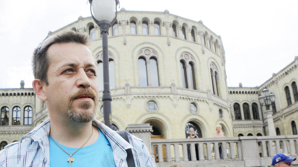 Wiggo Pedersen var en av 67 FN- og NATO-veteraner som leverte fra seg sin medalje i protest mot behandlingen veteranene har f�tt etter at de har kommet hjem. Foto: Torbj�rn Berg / Dagbladet