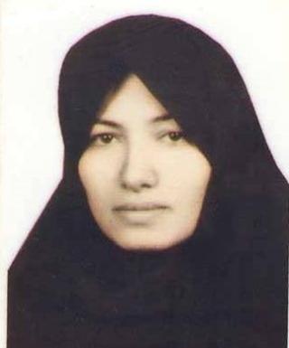 - BLIR IKKE STEINET: If�lge ambassad�r Seyed Hossein Rezvani blir ikke tobarnsmoren Sakineh Ashtiani steinet, slik tidligere hevdet. Foto: Iran Human Rights