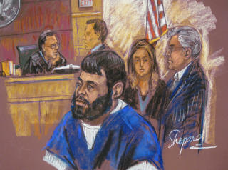 TILTALT: Zarein Ahmedzay i rettslokalet 23. april 2010 i New York. Foto: SHIRLEY SHEPARD/AFP