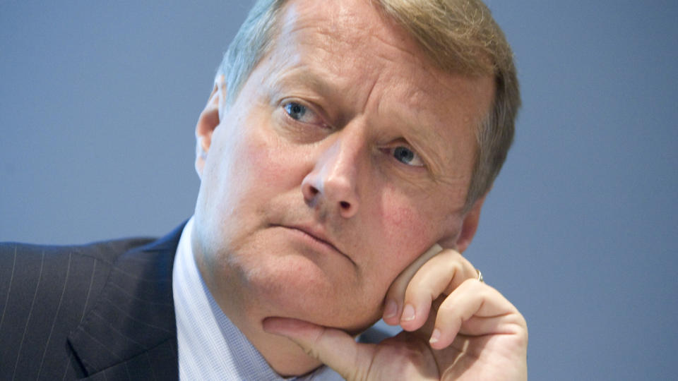 H�VER INN MILLIARDER:  DnB Nor-sjef Rune Bjerke leverer kraftig overskudd i andre kvarta. Foto: SCANPIX