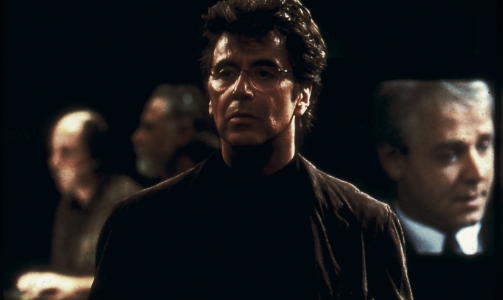  LEVER SEG INN I ROLLEN: Fra filmen The Insider med bl.a. Al Pacino,
en film om tobakksindustrien. Foto: Fotoweb
Regi: Michael Mann

Bilder fra Photoshop