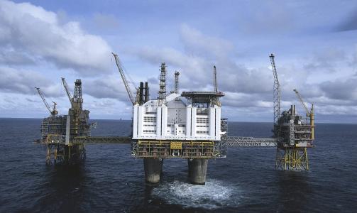 (K)OSEBERG:  Statoils felt Oseberg er i motsetning til Valhall s� lekkert at oljearbeiderne kaller det for Koseberg. Foto: Vegar Stokset/ Statoil.