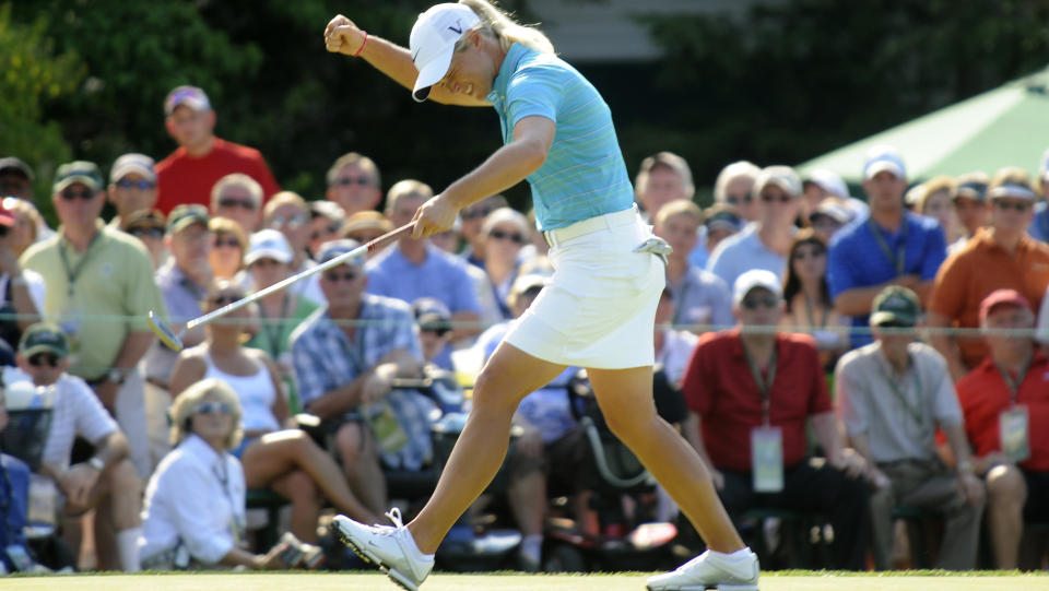 JUBLET FOR NY TOPPLASSERING: Suzann Pettersen jublet for nok en str�lende gjennomf�rt turnering da huns spilte seg opp til annenplass i US Open.Foto: SCANPIX
