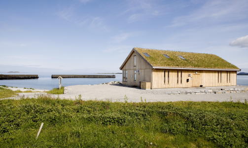 Salt musikk: Kan et lydstudio i havgapet inspirere til  bedre musikk? The Margarets tester det ut.