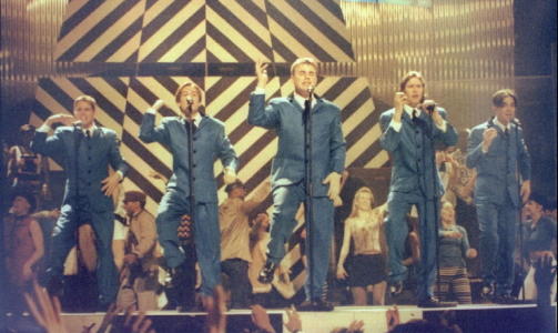 SVUNNE TIDER: Snart blir det en reprise av denne versjonen av Take That, if�lge Sky News. Foto: SCANPIX