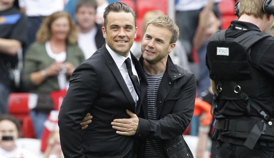 - SAMMEN IGJEN: Robbie Williams og Gary Barlow skal igjen lage musikk sammen som Take That, if�lge Sky News. Foto: SCANPIX