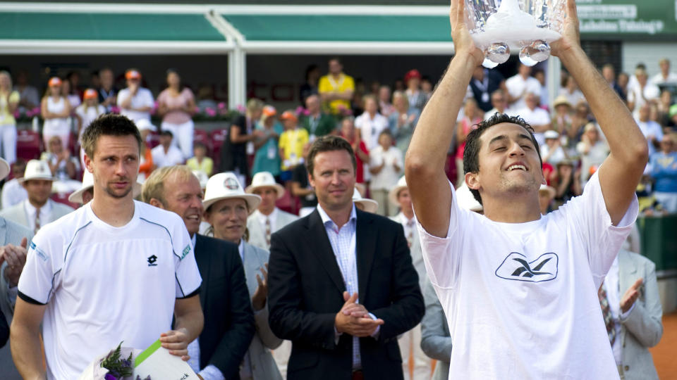 TAPTE: Robin S�derling gikk p� en kjempesmell p� hjemmebane da Nicolas Almagro ble for sterk i finalen i ATP-turneringen i B�stad, Sverige. Foto: AFP.