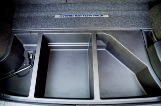 Begrenser: Batteripakken er bak og stjeler en del bagasjeplass. Foto: Elisabeth Sperre Alnes/Dagbladet