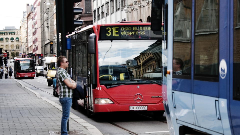 POPUL�R: 31E-bussen kj�rer ekspress mellom Fornebu, Oslo sentrum og Tonsenhagen morgen og ettermiddag. FOTO: SVEINUNG U. YSTAD / Dagbladet