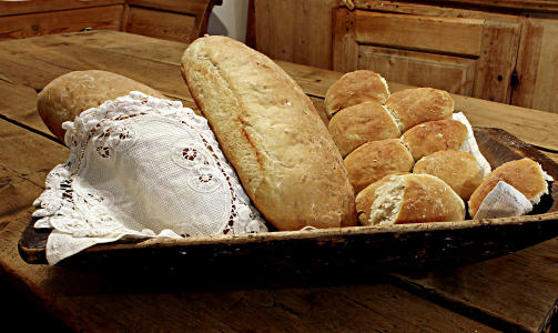 HJEMMEBAKT: Bakervarene er rykende ferske.