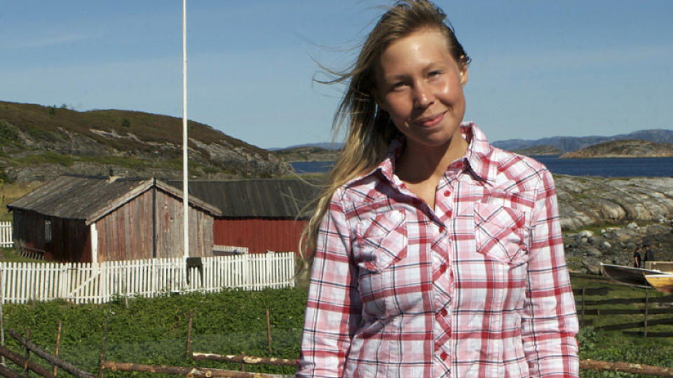 TAKTIKEREN M�TTE GI OPP KJ�RLIHETEN: �Farmen�-deltager Silje Trosten Johnsen (24) ble oppfattet som en flink, men kanskje noe u�rlig realitytaktiker. N� er det slutt med hennes samboer Morten �vsteng (24). Foto:TV2
