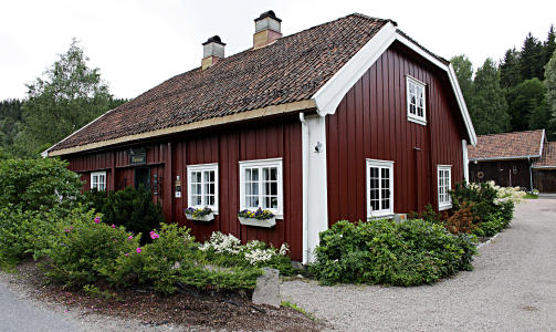 FREDELIG: Værtshuset ligger i en stille lomme på Verket.