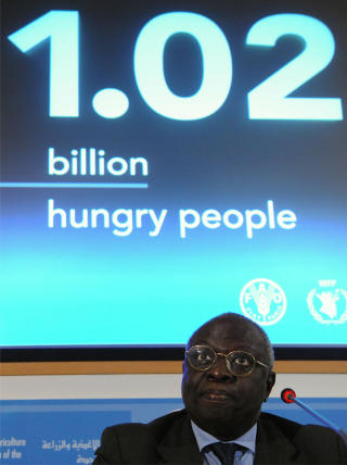 NYE REGLER: FAO, og generalsekret�r Jacques Diouf. Foto: AFP/Scanpix