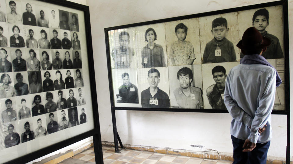  TORTUR: olkemordet i Kambodsja i �rene 1974 til 1979 kostet trolig rundt to millioner mennesker livet. Rundt halvparten av dem ble henrettet av R�de Khmer. Foto: REUTERS/SCANPIX