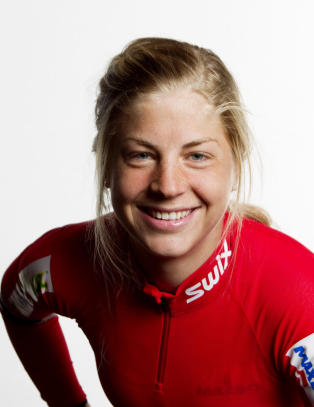 Astrid smalt skulderen tilbake p� plass