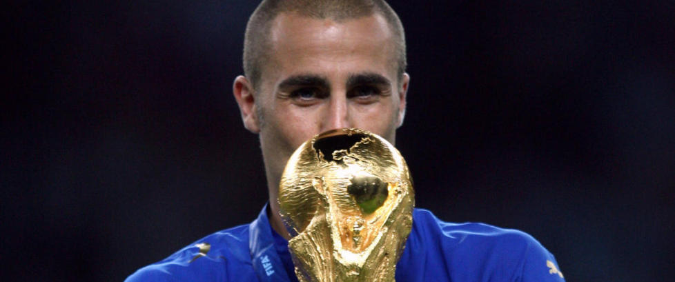 Kneskade stopper karrieren til Cannavaro