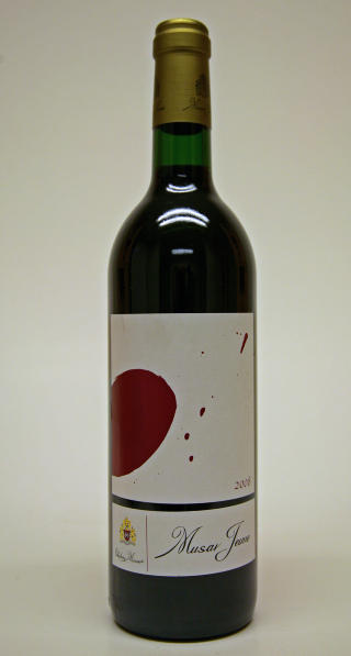 FRA LIBANON: Musar Jeune Rouge 2008, Chateau Musar , Libanon, Bekaa.