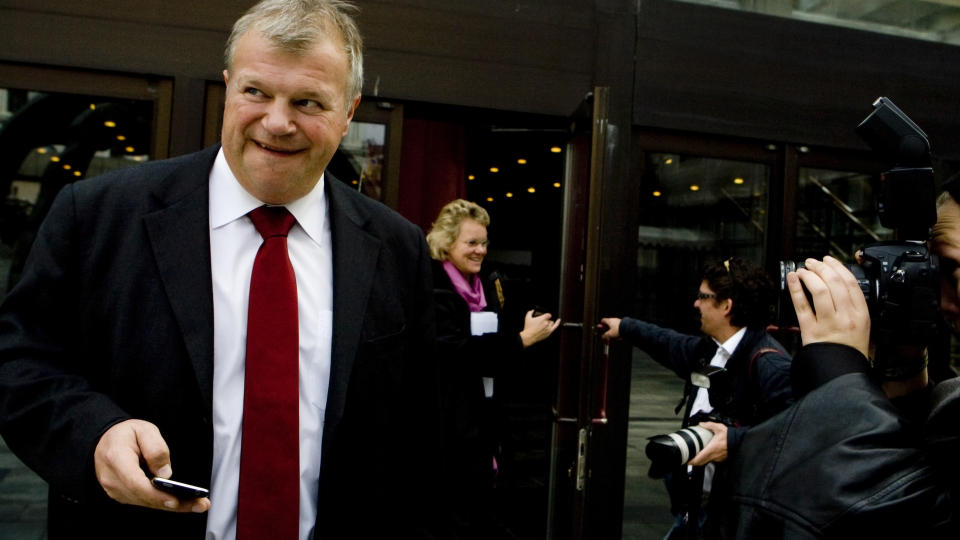 EKS-MINISTER:  Ikke lenge etter at Bjarne H�kon Hanssen avsluttet sin tid som regjeringsmedlem, er han leid inn for � kjempe mot regjeringens planer. Foto: Berit Roald / Scanpix
