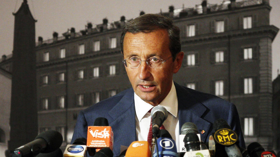 GIR IKKE OPP: Gianfranco Fini nekter � trekke seg som president i annetkammeret i den italienske nasjonalforsamlingen. Foto: REUTERS/SCANPIX