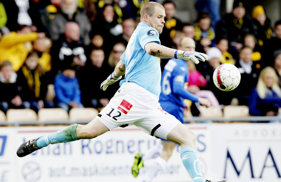 TIL MOLDE: Espen Bugge Pettersen forlater Sandefjord etter ni sesonger. Ny arbeidsgiver er Molde. Foto: Scanpix