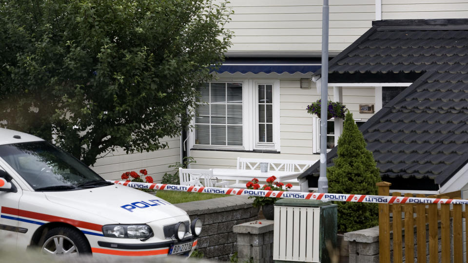 KNIVDREPT: En kvinne er funnet d�d i en leilighet p� Troll�sen i Akershus-kommunen Oppeg�rd. 
Foto: Elisabeth Sperre Alnes / Dagbladet
