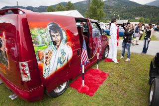 THE KING: Ingen countryfestival uten en �resbevisning til Elvis Presley.  FOTO: PER FL�THE