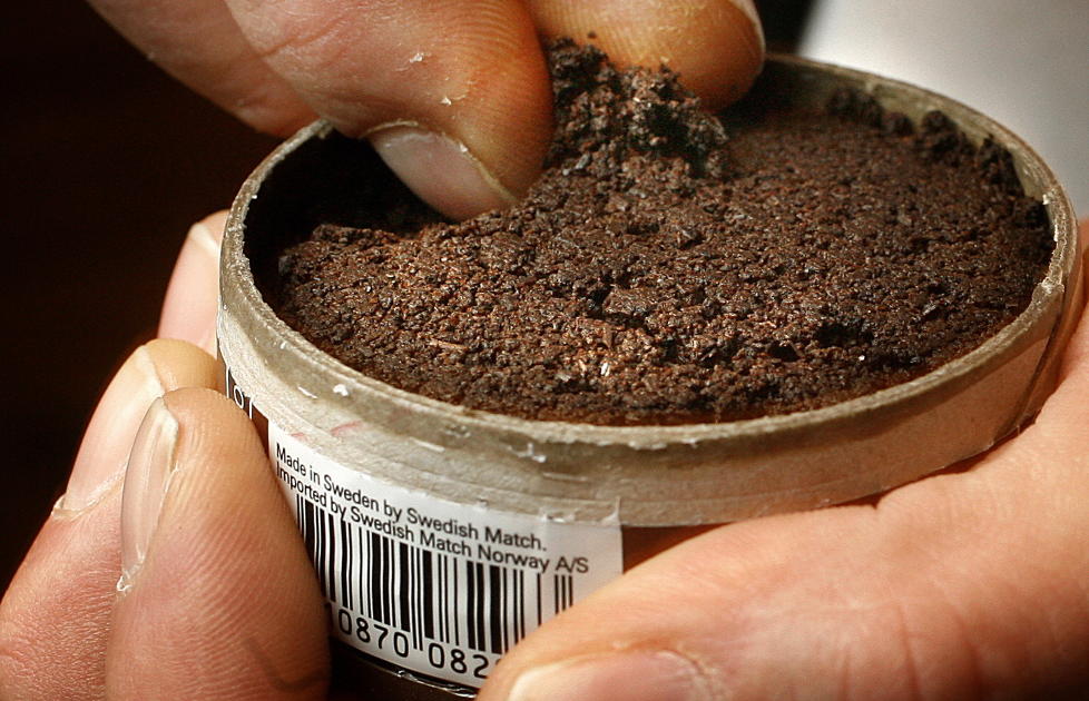 KREFTFARLIG: Selv om snus inneholder rundt 30 kreftfremkallende stoffer, diskuterer forskerne fremdeles hvorvidt snusbruk �ker risikoen for kreft. Foto: Hans A. Vedlog/Dagbladet