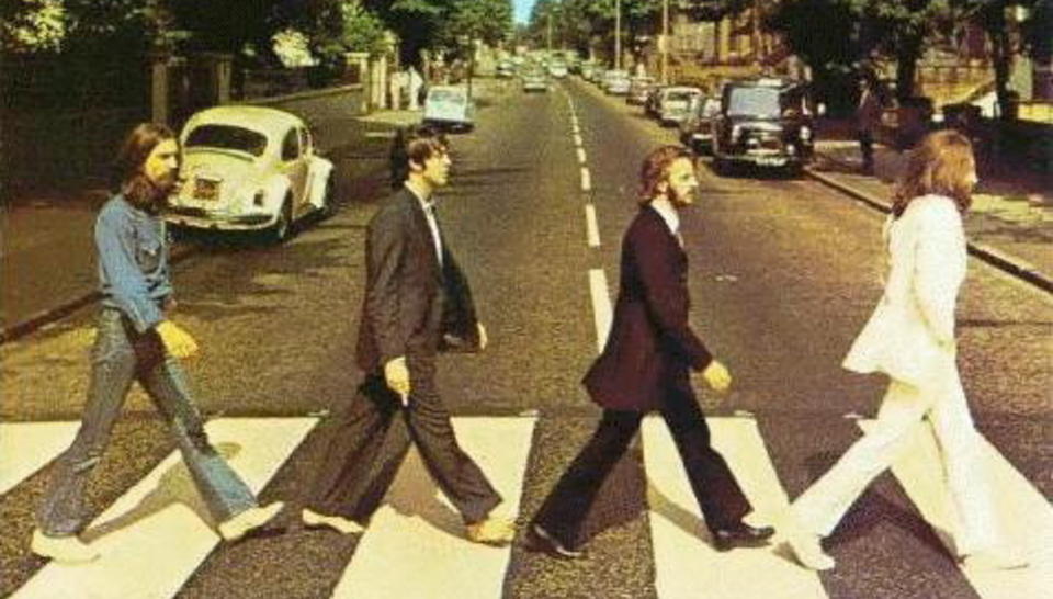 IKKE P� ITUNES: Gutta som gjorde Abbey Road verdenskjent, George Harrison, Paul McCartney, Ringo Starr og John Lennon, vil ikke bli � finne p� Itunes.