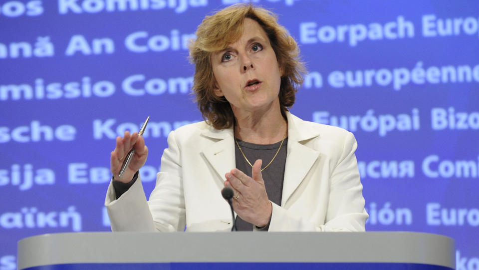 KRITISK: EUs klimakommis�r Connie Hedegaard  advarer mot at seindrektighet i klimaforhandlingene. Foto: AFP PHOTO / JOHN THYS
