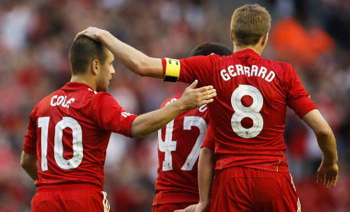 7. PLASS SIST: Liverpools Joe Cole og Steven Gerrard vil opp mot teten igjen. Hvor tror du de r�de ender p� tabellen? Foto: AP/Tim Hales