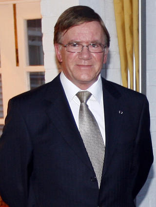 SAMMENLIGNET MED APARTHEID: Norges ambassad�r til S�r-Afrika, Tor Christian Hildan, sammenligner det norske initiativet i Swaziland med arebidet Norge gjorde i kampen mot apartheid i S�r-Afrika. Foto: Lise �serud / Scanpix