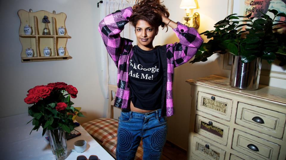 GIR FINGERN: M.I.A forteller i klare ordelag hva hun mener om Google. Foto: Eirik Helland Urke