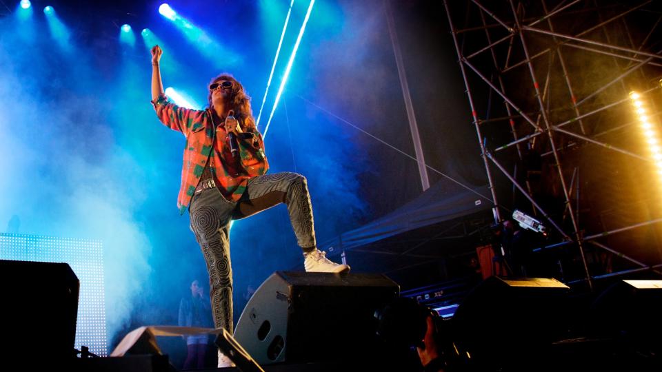 Tverr: M.I.A. lagde fest, men p� egne premisser. Foto: Eirik Helland Urke