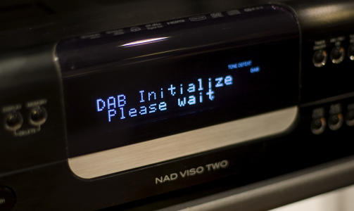 OVERBEVISER IKKE: Verken tekniske eller innholdsmessige argumenter har overbevist de brede lag av radiolyttere om at Dab er noe de trenger. Foto: SCANPIX