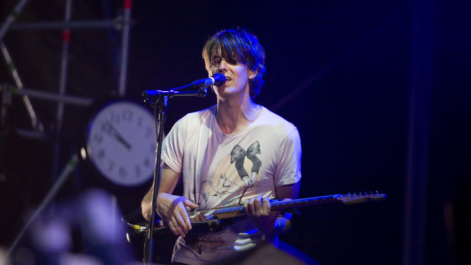 GJENFORENT: Stephen Malkmus og Pavement spilte sin f�rste konsert p� elleve �r i New Zealand i mars i �r. Torsdag headlinet de �ya i det som st�r igjen som alle gjenforeningsturn�ers mor. Foto: Anders Gr�nneberg