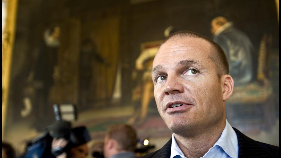 GJEMTE UNNA PENGER: Storsvindleren Stein Baggers hemmelige reserver er i ferd med � rakne. Foto: EPA/Nils Meilvang/Scanpix