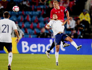 SCORET MOT NORGE: Ben Arfa (nr 14) scoret et perlem�l mot Frankrike. Foto: Scanpix