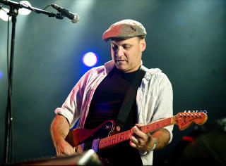 GITARIST OG GRUNNLEGGER: Scott Kannberg. Foto: Anders Gr�nneberg