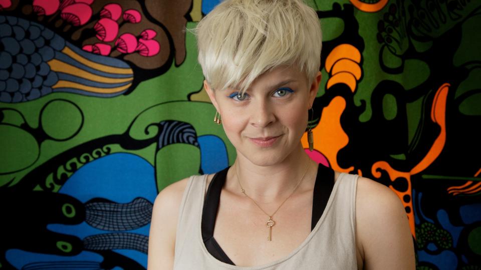 P� �YA:  Robyn spilte i g�r p� �yafestivalen. Hun synes kvinnelige artister skal slippe til uten � m�tte kvoteres inn. Foto: Eirik Helland Urke/Dagbladet