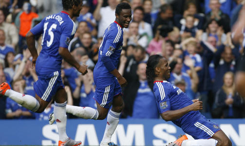 5-0: Drogba scorer sitt tredje og Chelseas femte m�l. Foto: AFP