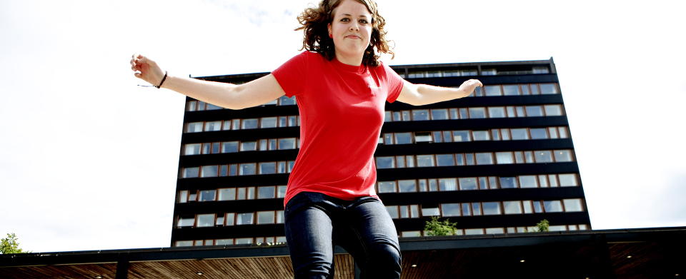 TA SATS: Som student m� du t�rre � bli kjente med nye menensker, mener Maren Hyvang Blaalid i Fadderutvalget ved Universitet i Oslo. Foto: LARS EIVIND BONES