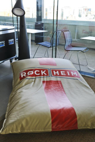 Pust i bakken: Rockheims egne saccosekker. Foto: Anniken Zahl Furunes.