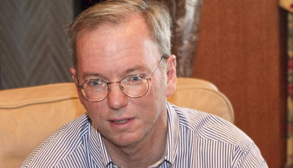 SP�R: Google-sjef Eric Schmidt sp�r om framtida og dr�mmer om nye tjenester til forbrukerne. Foto: AP