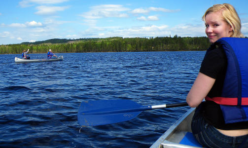 �VRE GLA:   Dette er et fint vann for nybegynnere, n�r dere kommer til Stora Gla b�r dere holde dere langs land, det kan plutselig bl�se opp, sier Anna Ingman, fra  Glaskogens Naturreservat.  Foto: Kirsten M. Buzzi/Dagbladet