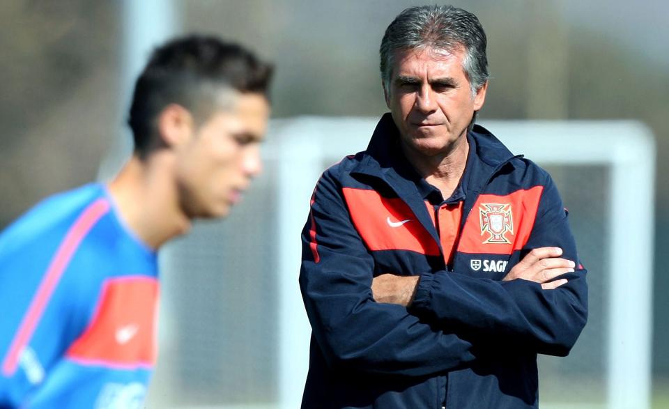 SUPENDERT MOT NORGE: Landslagssjef Carlos Queiroz f�r ikke lede Cristiano Ronaldo og kompani fra sidelinja mot Norge etter � ha blitt utestengt av eget fotballforbund i 30 dager.Foto: SCANPIX/EPA/ESTELA SILVA