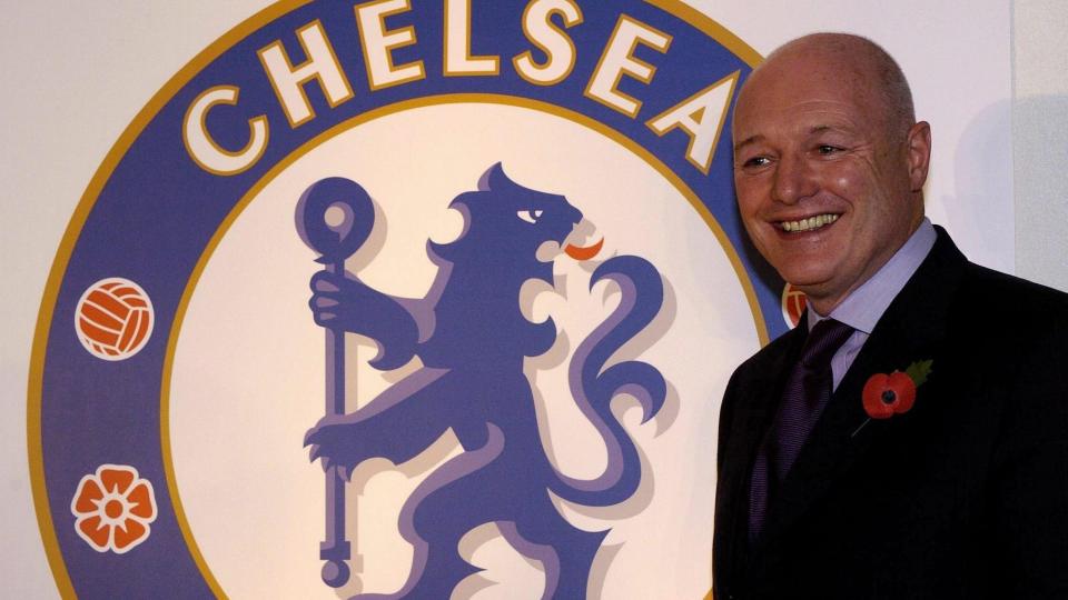 TIDLIGERE CHELSEA-SJEF: Peter Kenyon ledet Chelsea gjennom de f�rste �rene av Roman Abramovitsj-�raen f�r han sluttet i fjor h�st.Foto: SCANPIX/EPA/IAN NICHOLSON