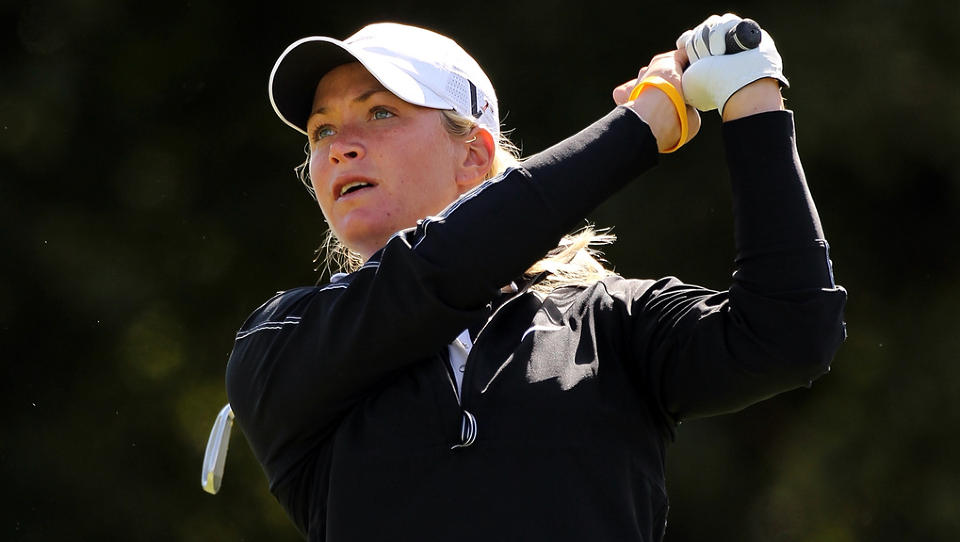 SPILTE SEG OPP: Suzann Pettersen gikk en god annenrunde fire under par, og spilte seg opp til delt 10.-plass sammenlagt.Foto: SCANPIX/Jonathan Ferrey/Getty Images/AFP