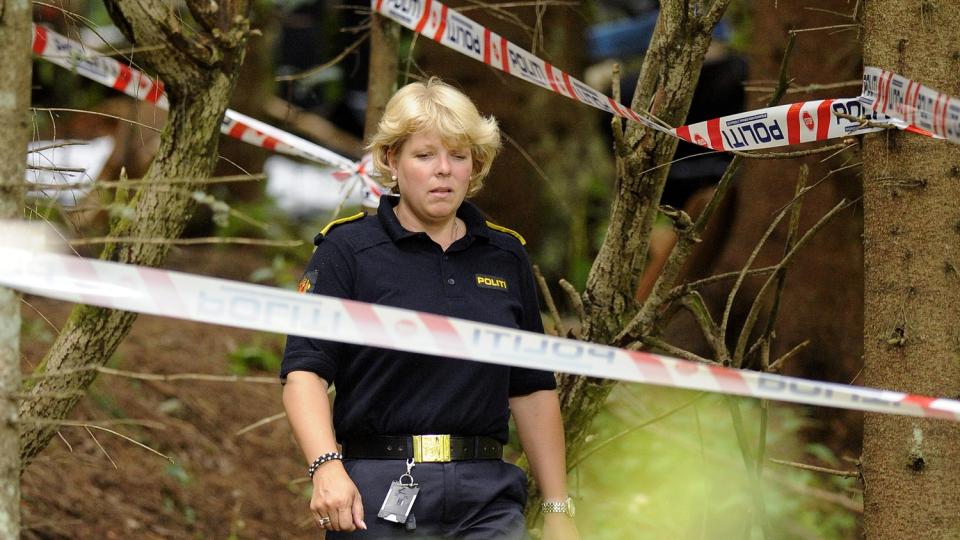 INGEN SVAR:  Den avd�de som ble funnet nedgravd ved Hagatjern i Nedre Eiker forrige helg, fantes ikke i politiets DNA-registre. Dermed vet politiet fortsatt ikke hvem mannen er, opplyser lensmann i Nedre Eiker Torill Sorter.  Foto: Terje Bendiksby/Scanpix